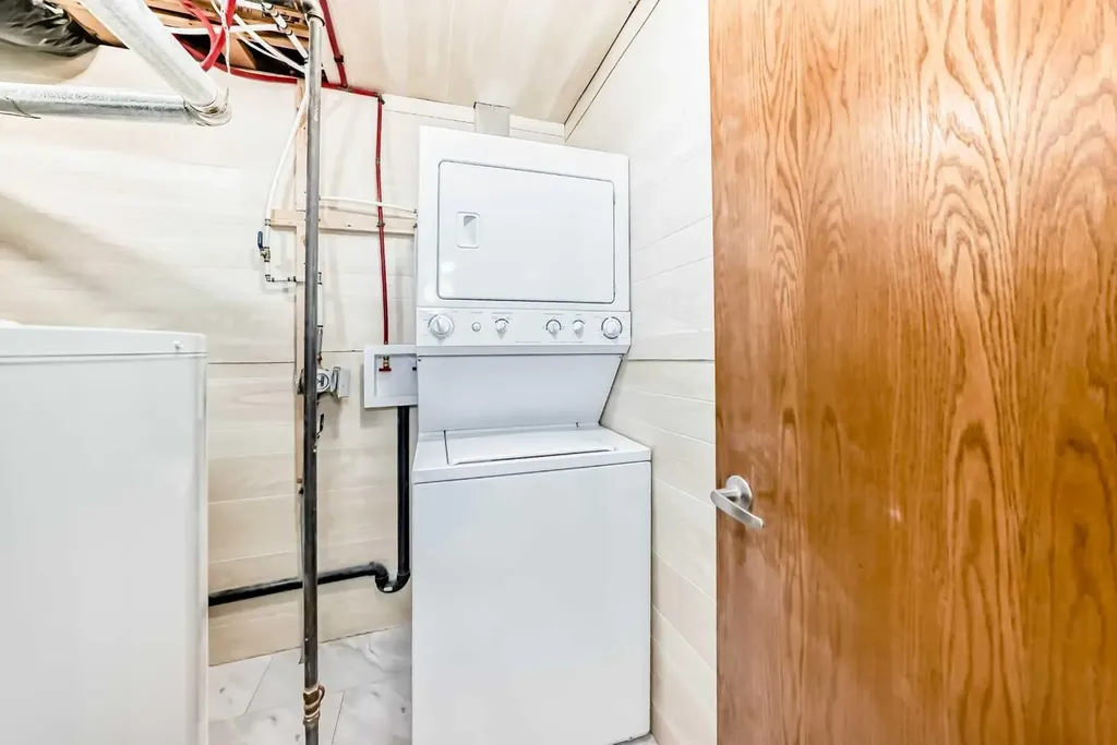 12634 Coventry Hills Way NE Calgary AB T3K 4R8