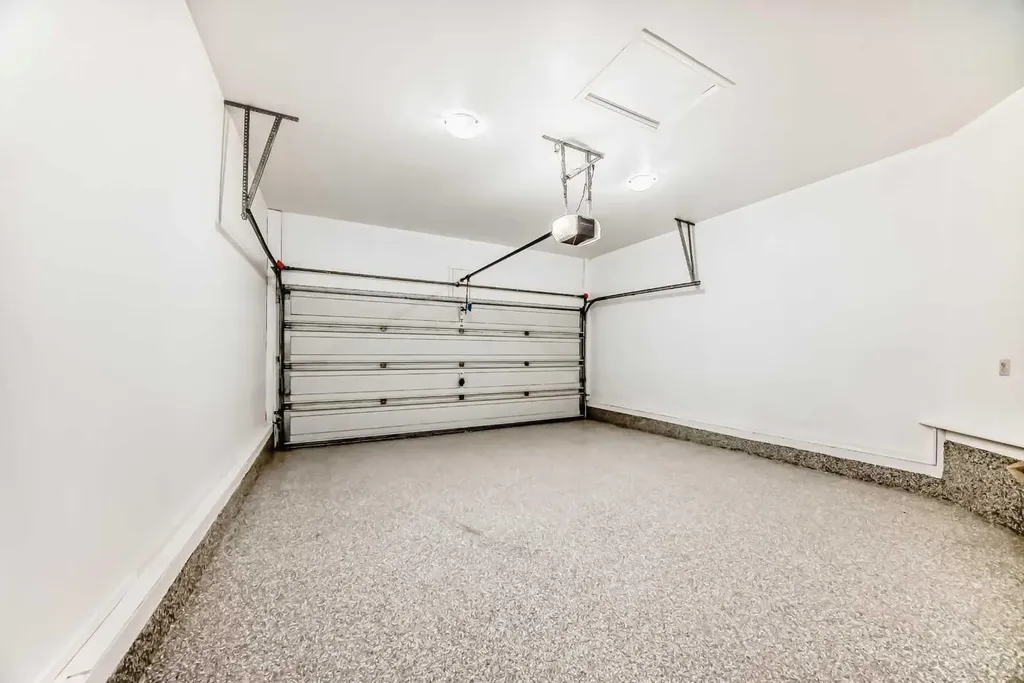 12634 Coventry Hills Way NE Calgary AB T3K 4R8