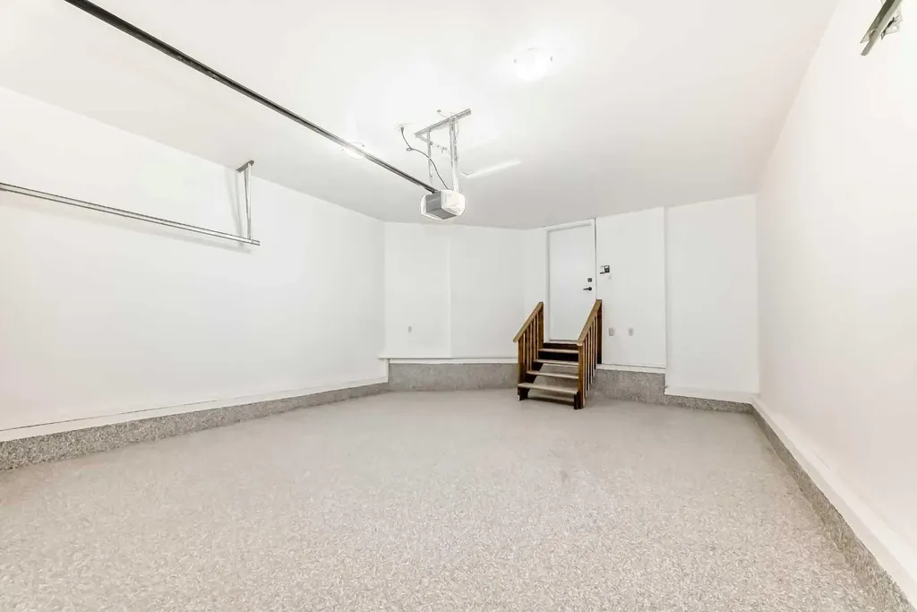 12634 Coventry Hills Way NE Calgary AB T3K 4R8