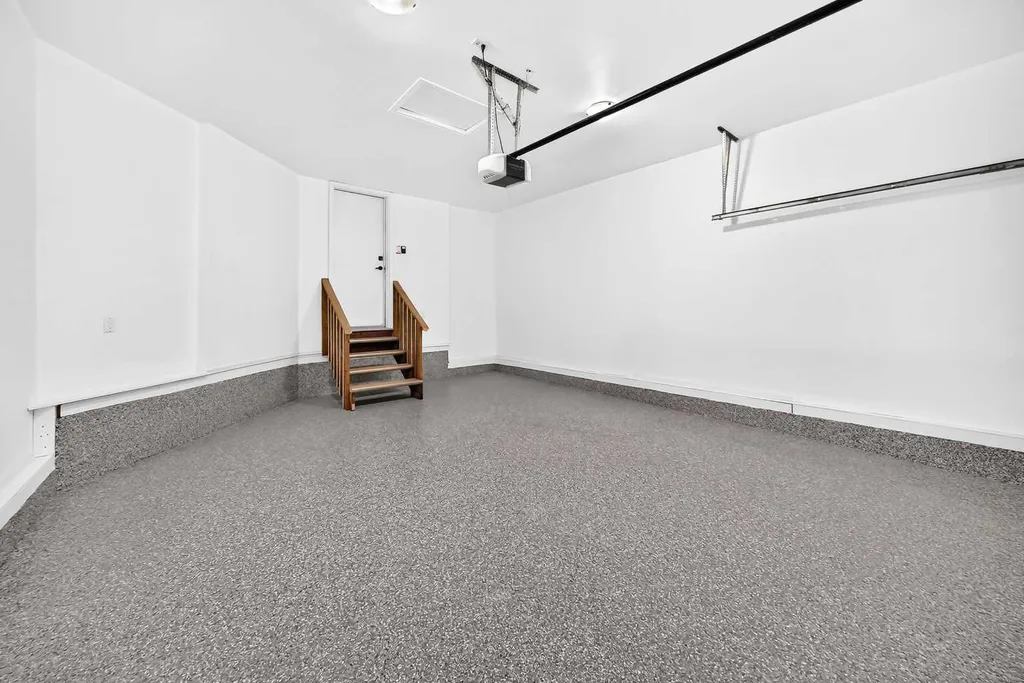 12634 Coventry Hills Way NE Calgary AB T3K 4R8