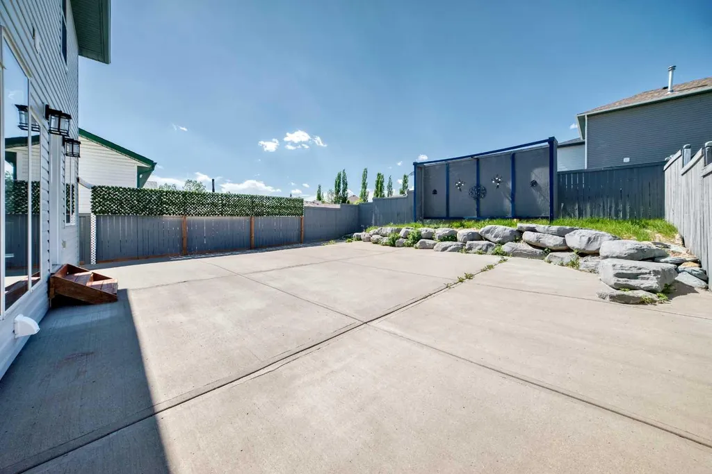12634 Coventry Hills Way NE Calgary AB T3K 4R8