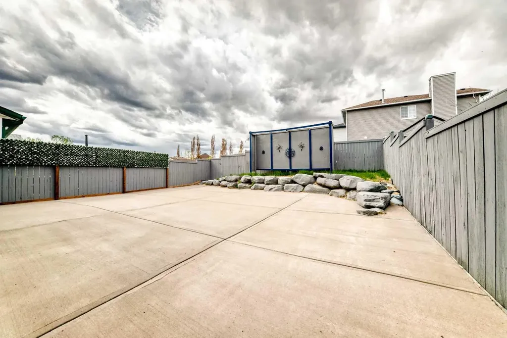 12634 Coventry Hills Way NE Calgary AB T3K 4R8