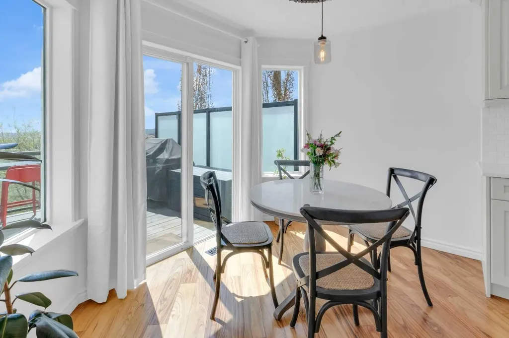 223 Arbour Stone Rise NW Calgary AB T3G 4N3