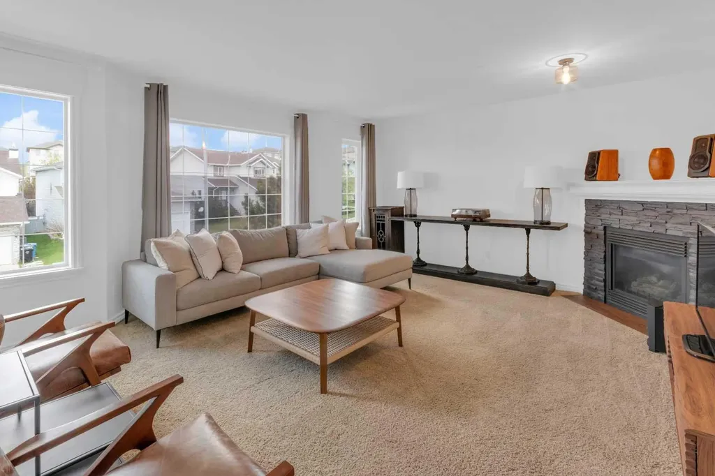 223 Arbour Stone Rise NW Calgary AB T3G 4N3