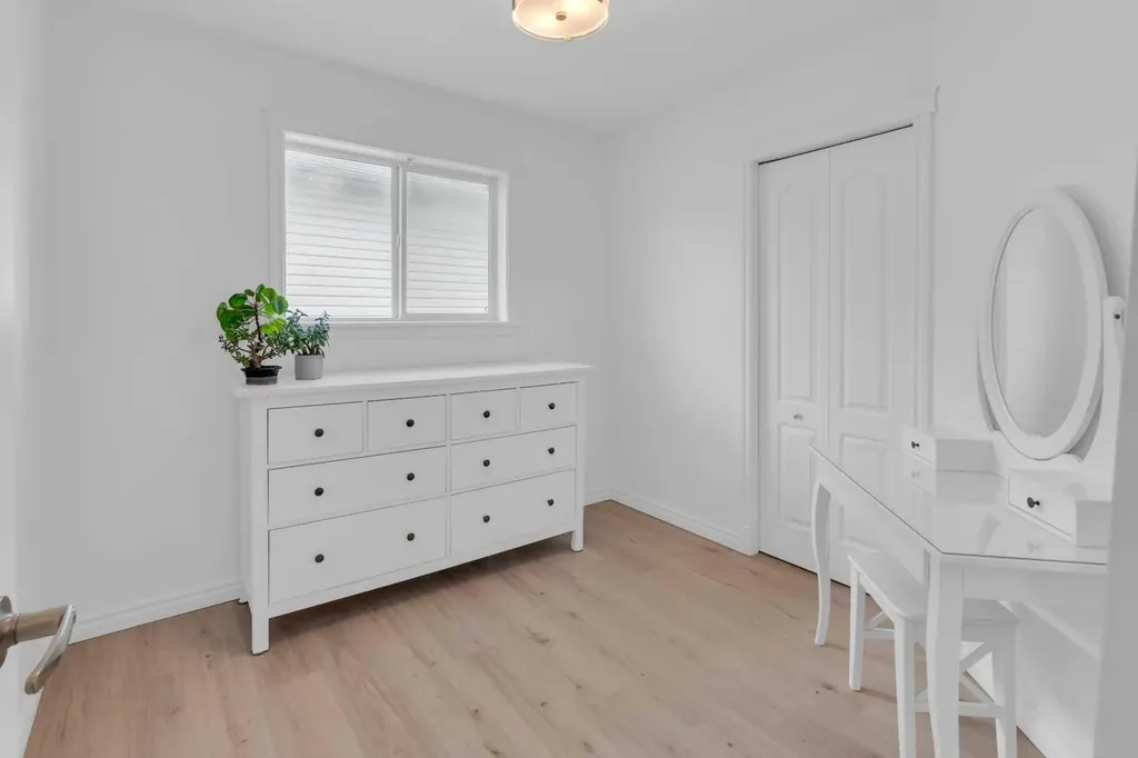 223 Arbour Stone Rise NW Calgary AB T3G 4N3