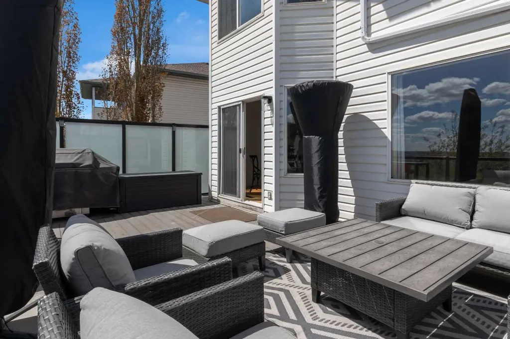 223 Arbour Stone Rise NW Calgary AB T3G 4N3