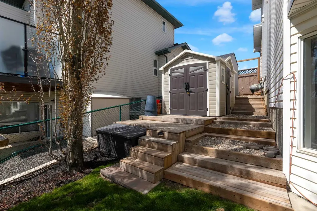 223 Arbour Stone Rise NW Calgary AB T3G 4N3