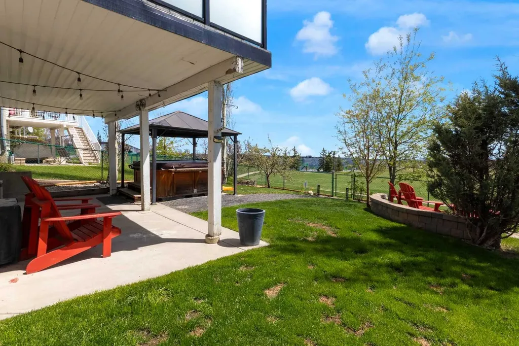 223 Arbour Stone Rise NW Calgary AB T3G 4N3
