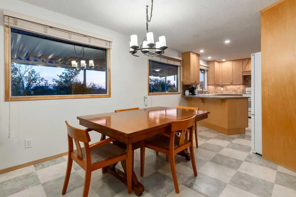 394048 Highway 783 Rural Foothills County AB T1S 6C2