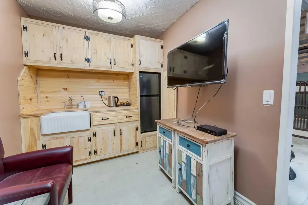 394048 Highway 783 Rural Foothills County AB T1S 6C2