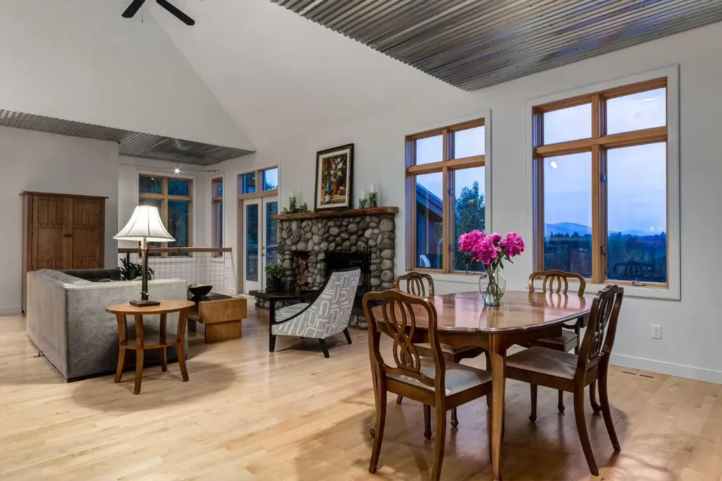 322124 240 Street W Rural Foothills County AB T0L1K0