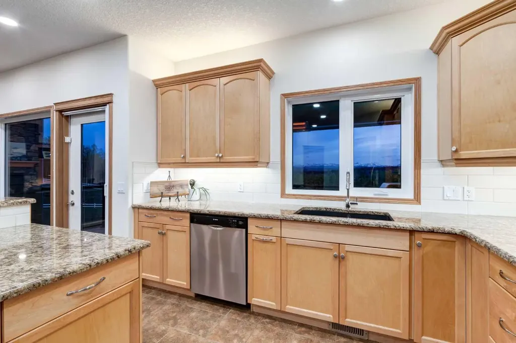 274256 272 Street W Rural Foothills County AB T0L 1K0