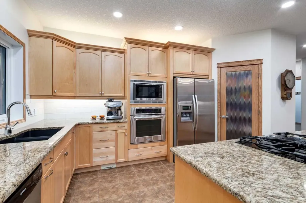 274256 272 Street W Rural Foothills County AB T0L 1K0
