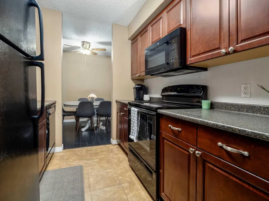 3910 23 Avenue S Lethbridge AB T1K 5H9