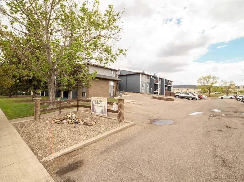 3910 23 Avenue S Lethbridge AB T1K 5H9