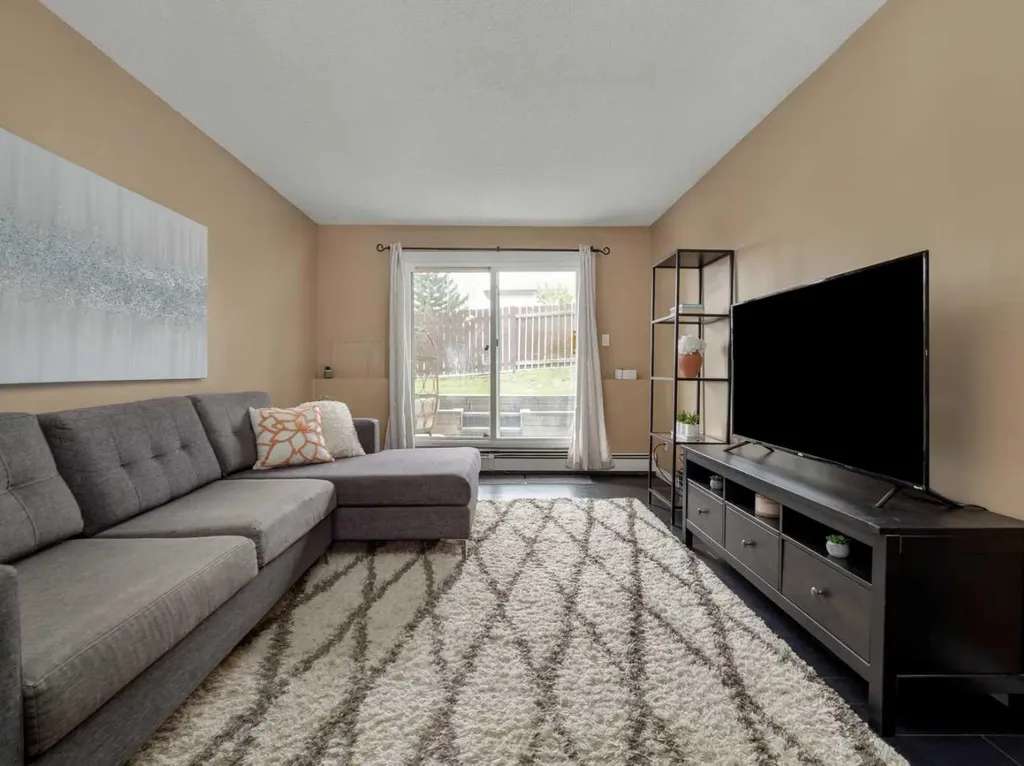 3910 23 Avenue S Lethbridge AB T1K 5H9