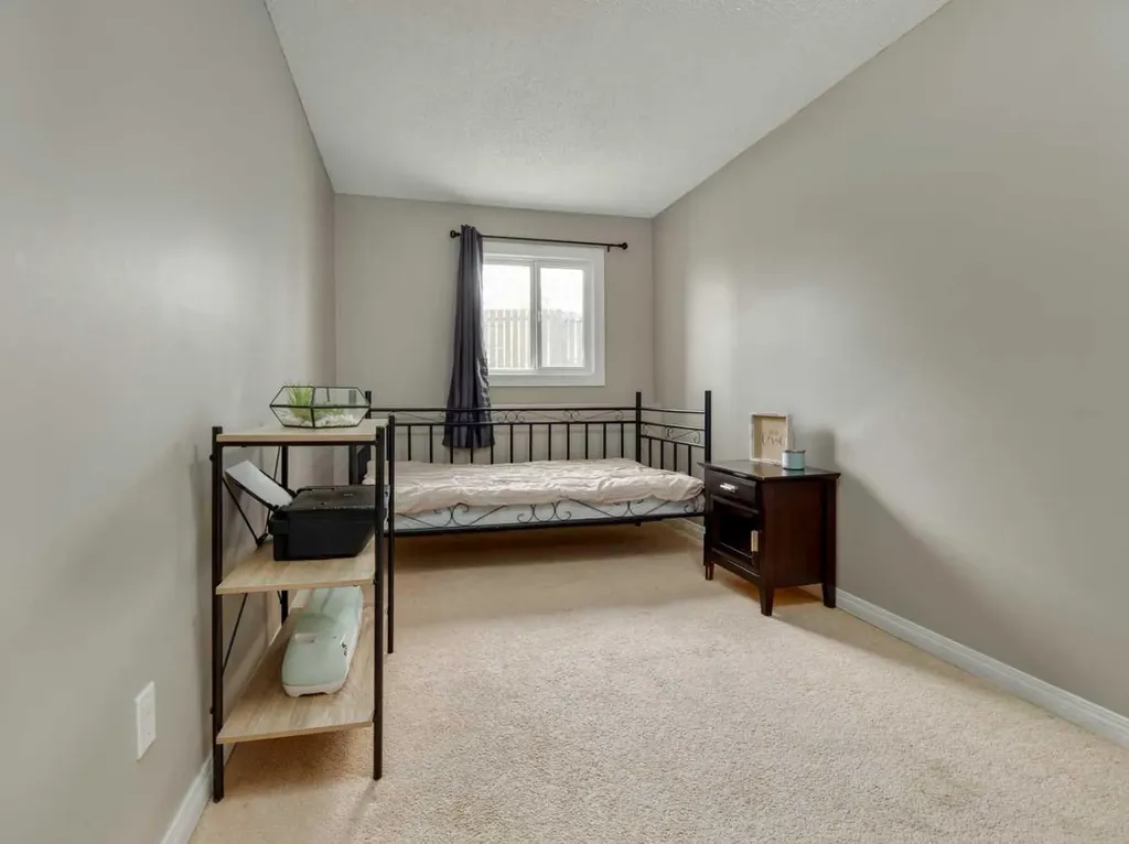 3910 23 Avenue S Lethbridge AB T1K 5H9