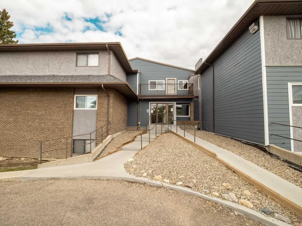 3910 23 Avenue S Lethbridge AB T1K 5H9