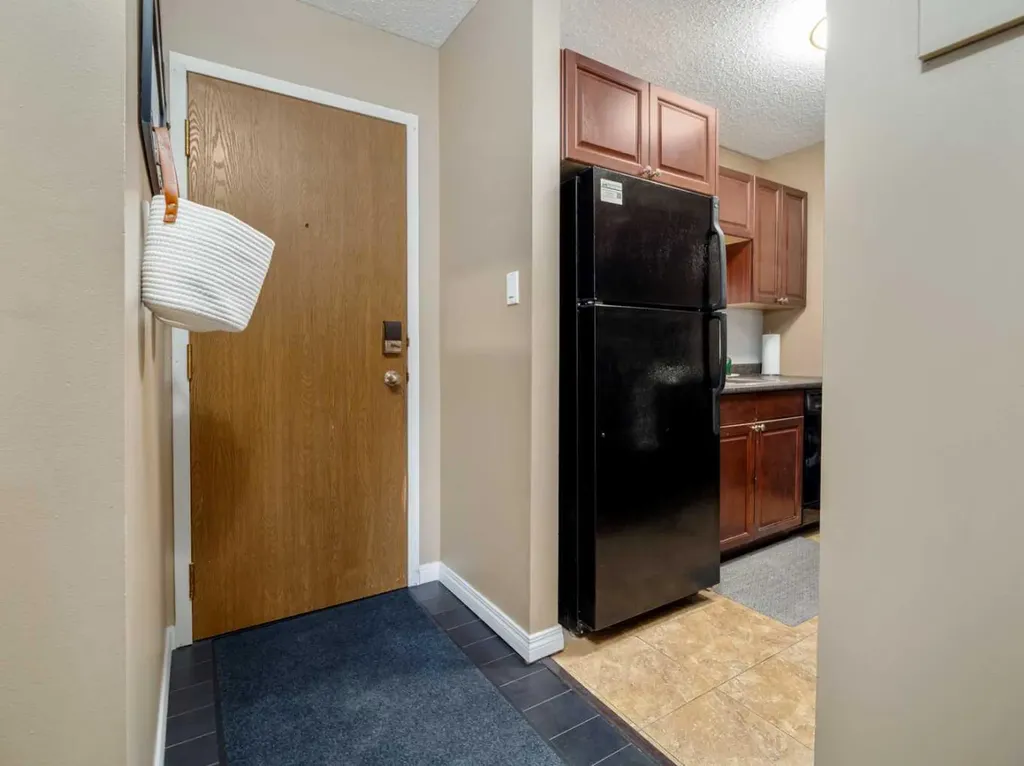 3910 23 Avenue S Lethbridge AB T1K 5H9