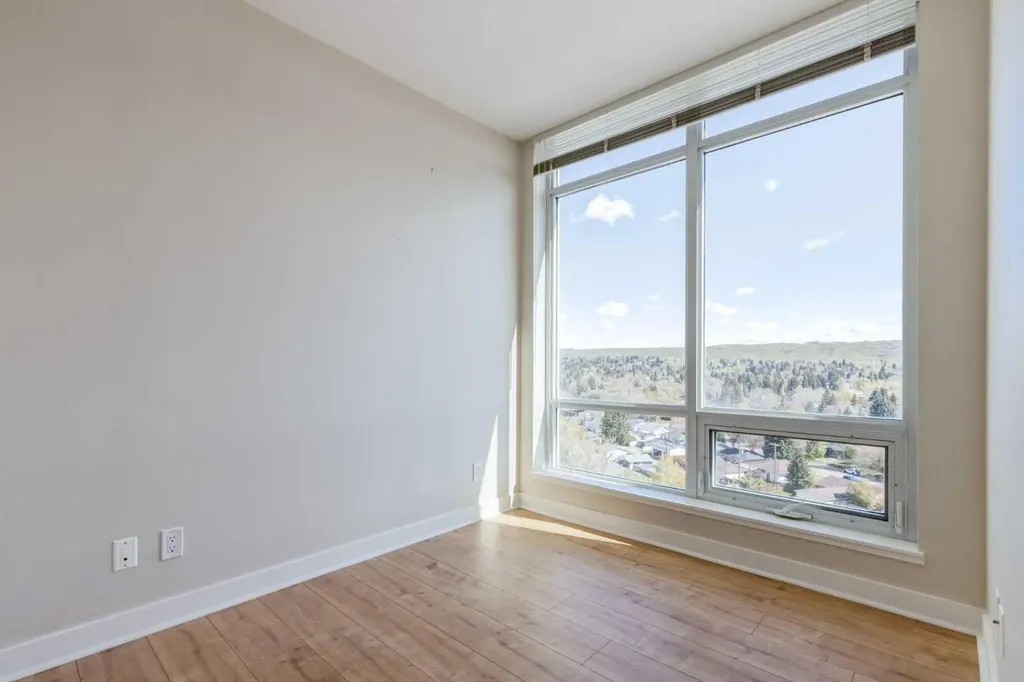 10 Brentwood Common NW Calgary AB T2L 2L6