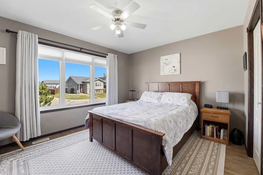 65 Garden Road Lacombe AB T4L2P1