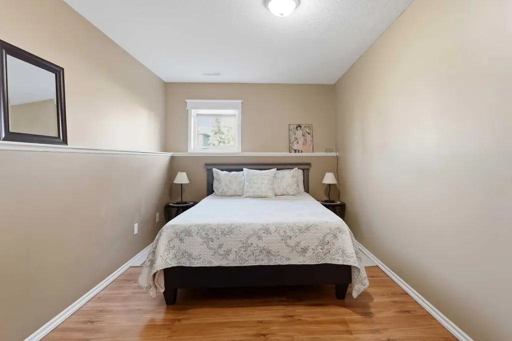 65 Garden Road Lacombe AB T4L2P1