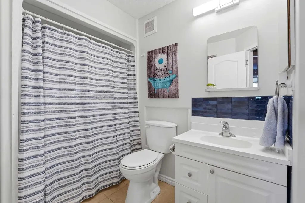 65 Garden Road Lacombe AB T4L2P1