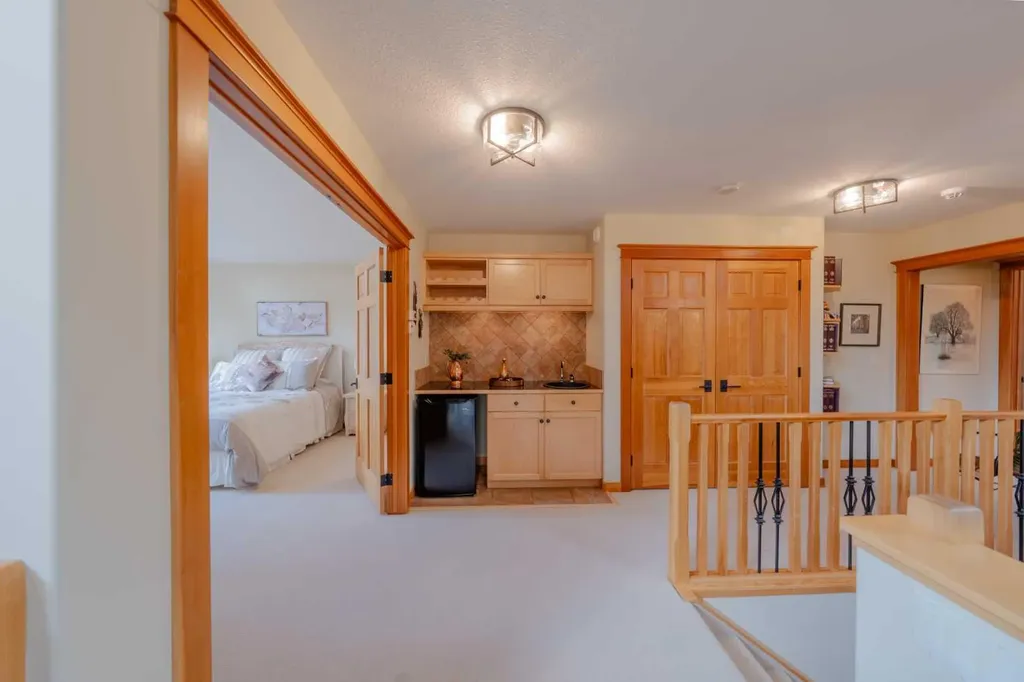 14 Blue Grouse Ridge Canmore AB T1W1L5
