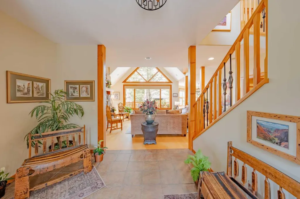 14 Blue Grouse Ridge Canmore AB T1W1L5