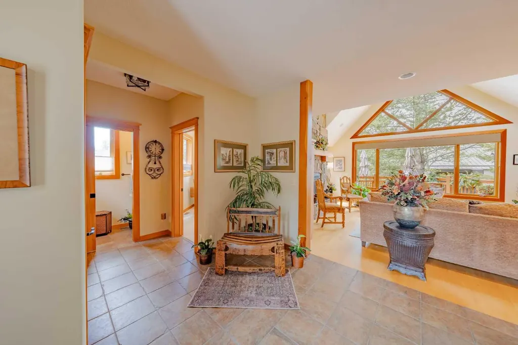 14 Blue Grouse Ridge Canmore AB T1W1L5