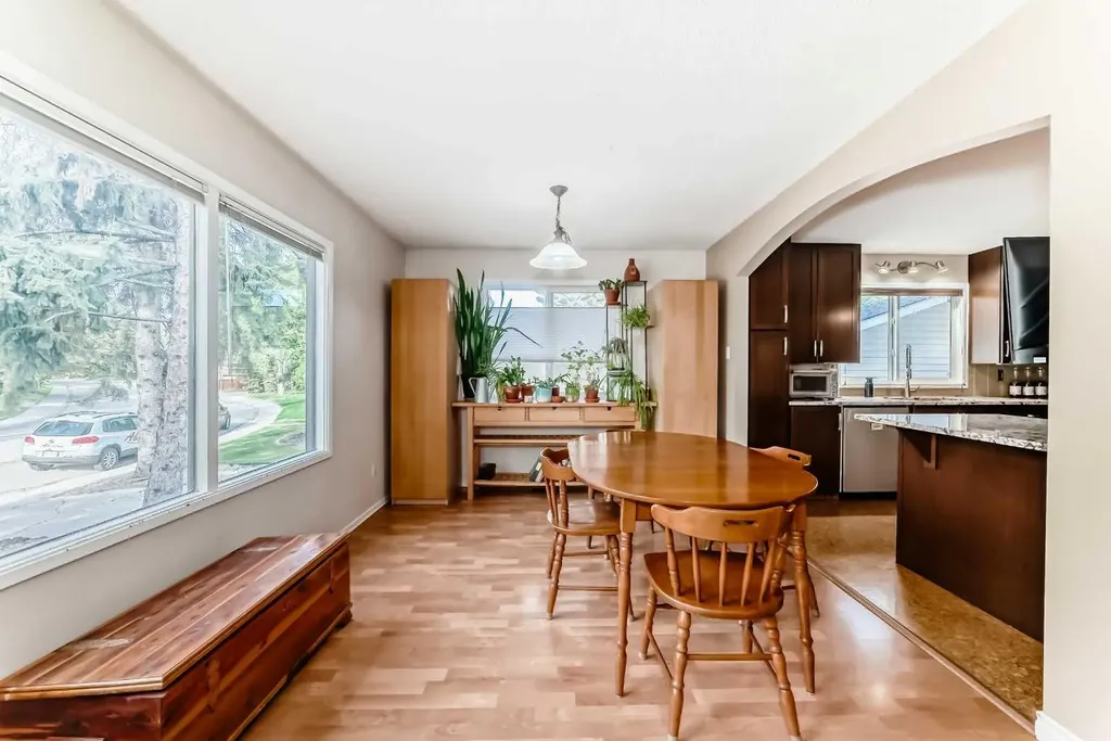 1319 104 Avenue SW Calgary AB T2W 0A7
