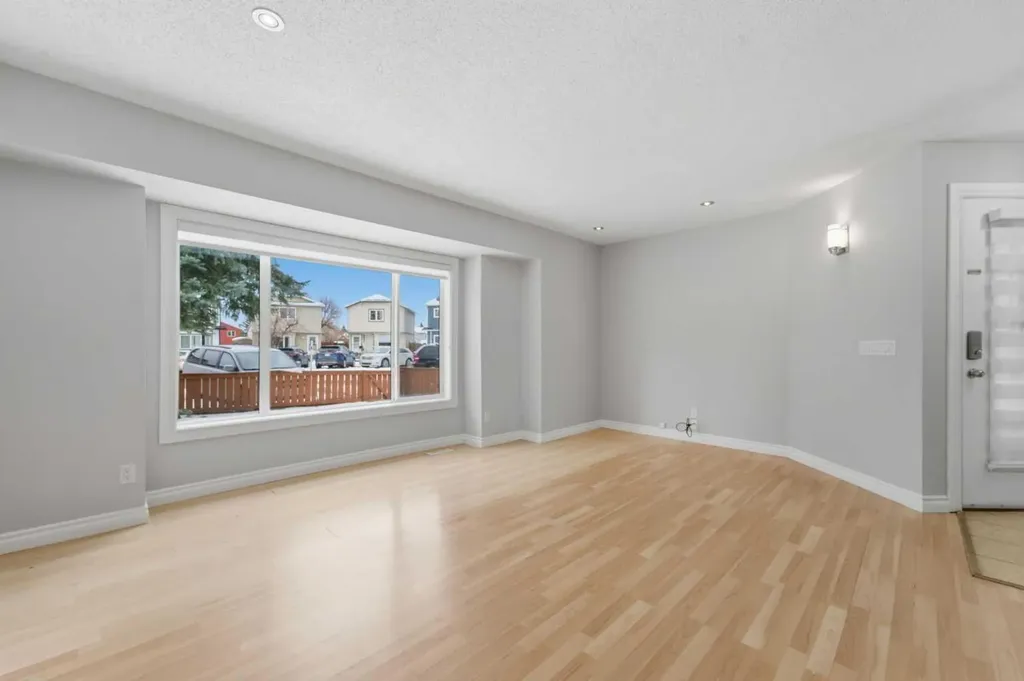 43 Martindale Court NE Calgary AB T3J2V8