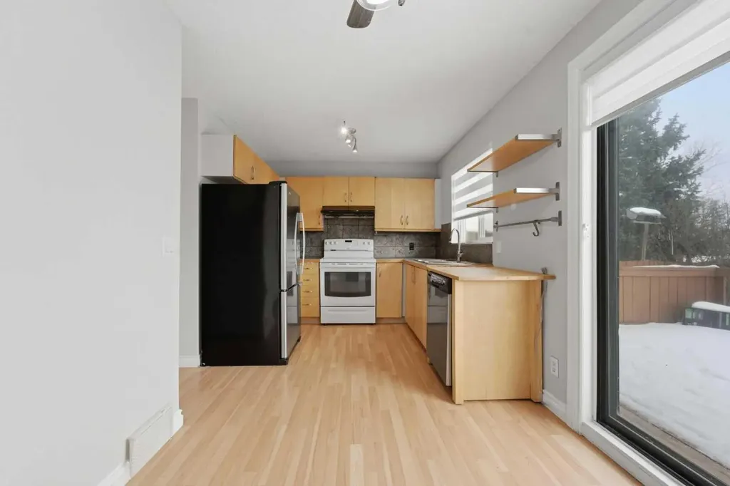43 Martindale Court NE Calgary AB T3J2V8
