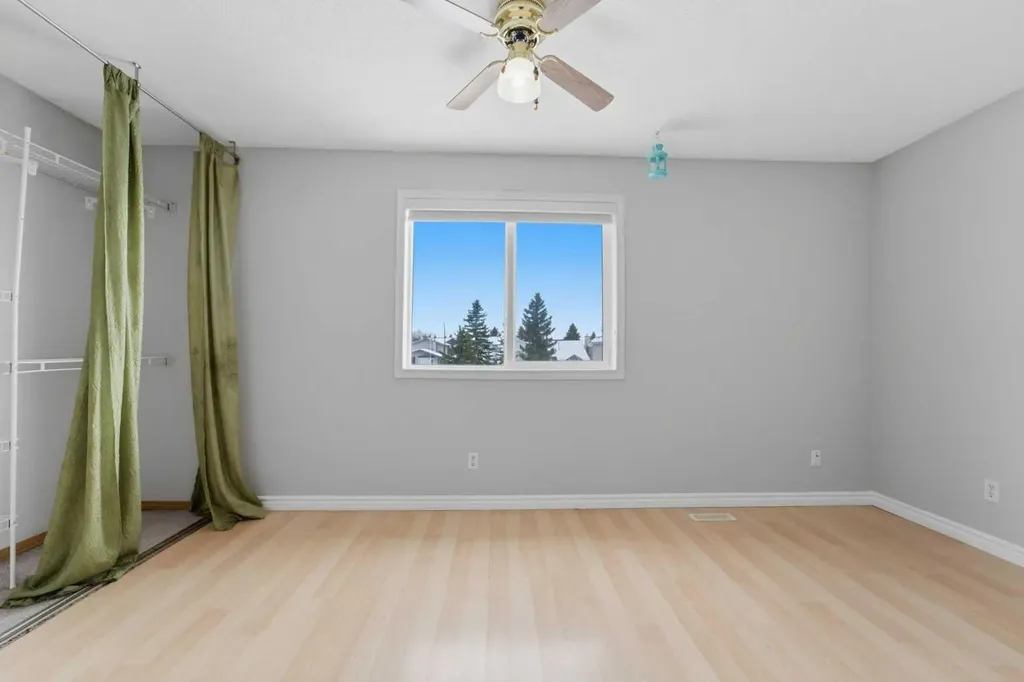 43 Martindale Court NE Calgary AB T3J2V8