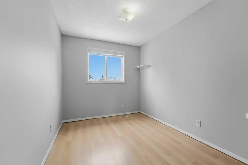 43 Martindale Court NE Calgary AB T3J2V8