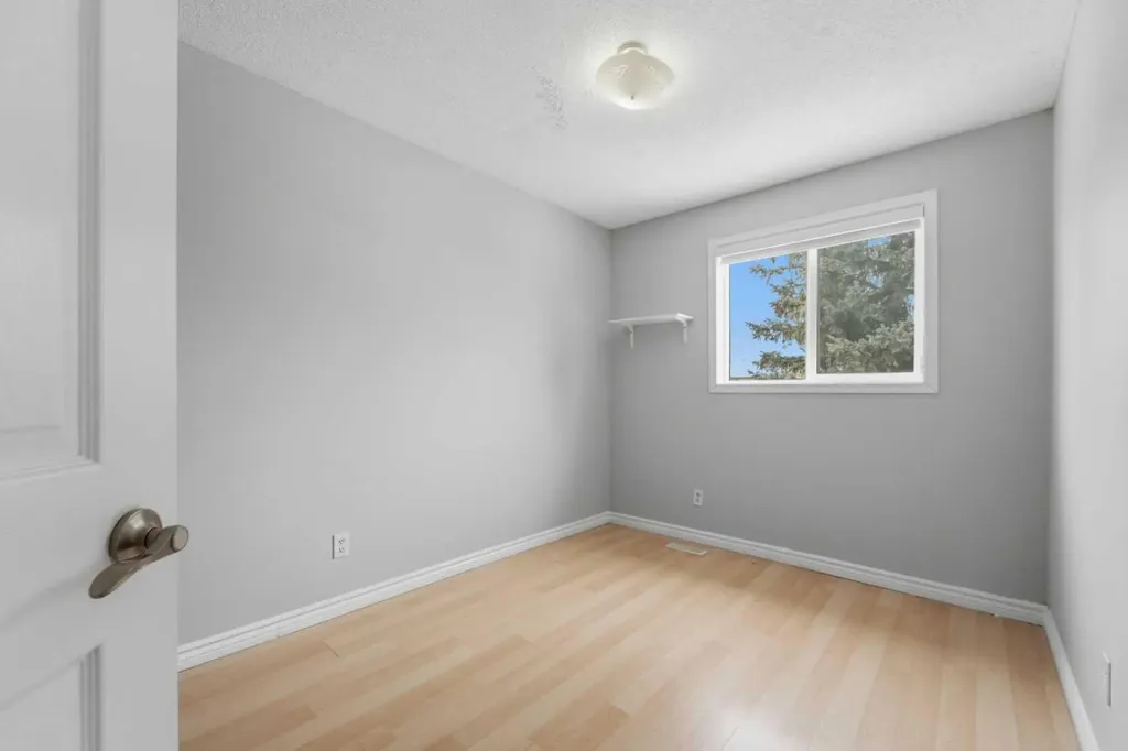 43 Martindale Court NE Calgary AB T3J2V8