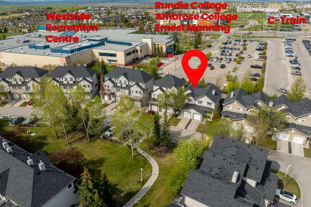 144 Simcoe Place SW Calgary AB T3H4T7