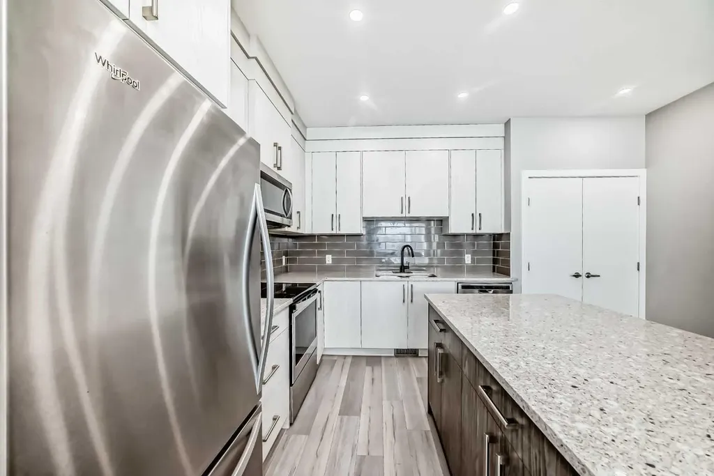 111 Redstone Crescent NE Calgary AB T3N 1M4
