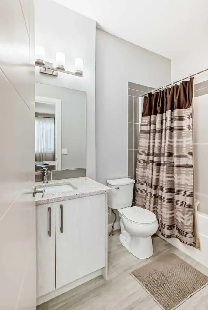 111 Redstone Crescent NE Calgary AB T3N 1M4