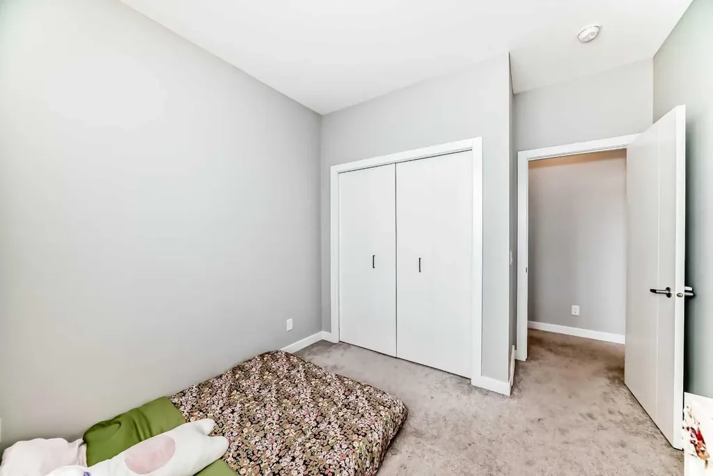 111 Redstone Crescent NE Calgary AB T3N 1M4