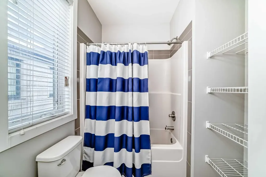 111 Redstone Crescent NE Calgary AB T3N 1M4