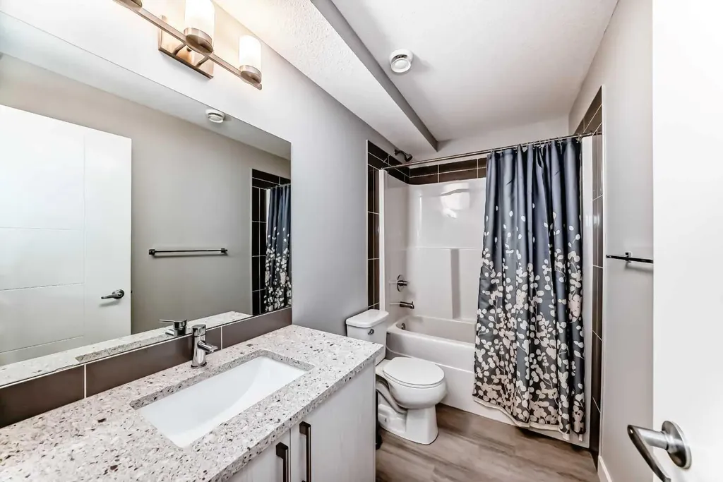 111 Redstone Crescent NE Calgary AB T3N 1M4