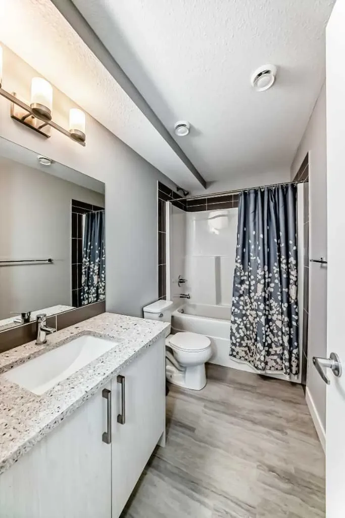 111 Redstone Crescent NE Calgary AB T3N 1M4
