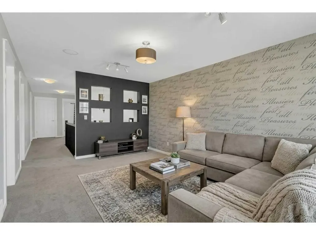 25 Lazaro Close Red Deer AB T4R 0R6