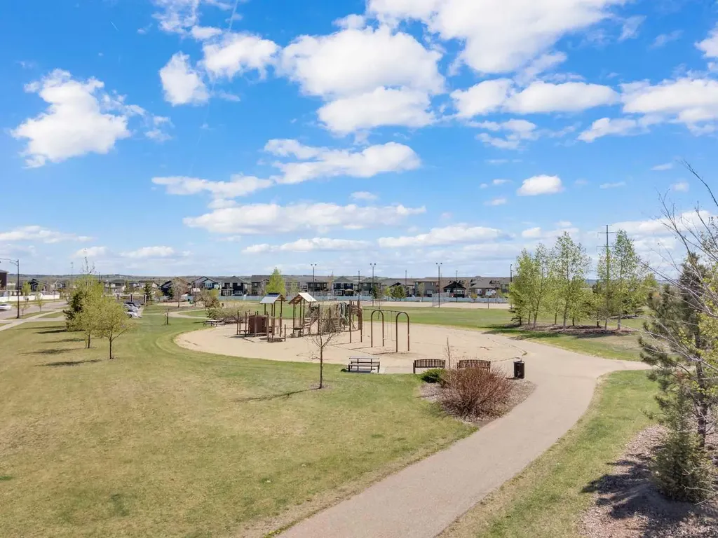 25 Lazaro Close Red Deer AB T4R 0R6