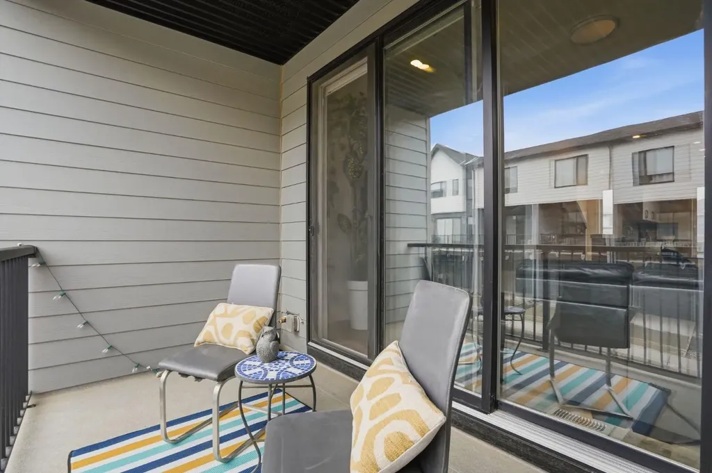 595 Evanston Link NW Calgary AB T3P 1S2
