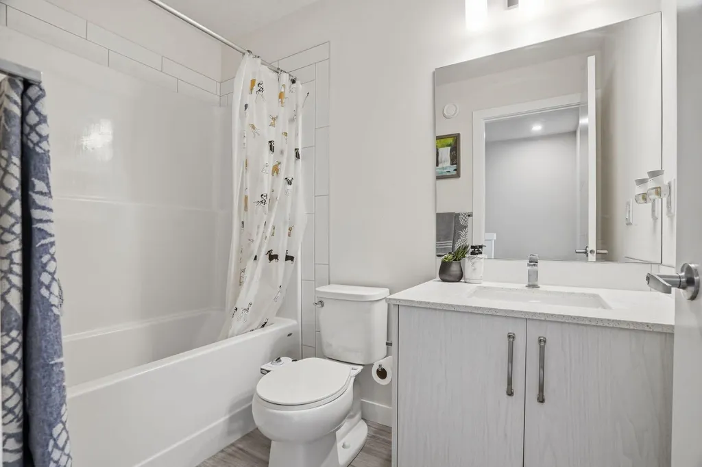 595 Evanston Link NW Calgary AB T3P 1S2