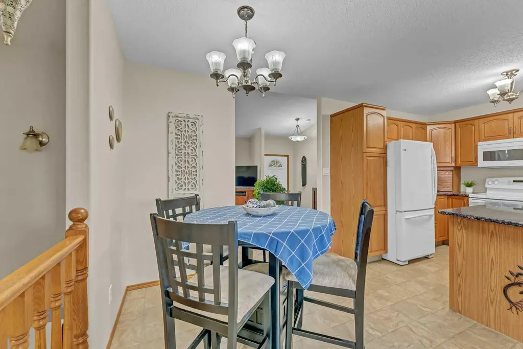 5 - 6219a Highway #3 Rural Cypress County AB T0J 2P0