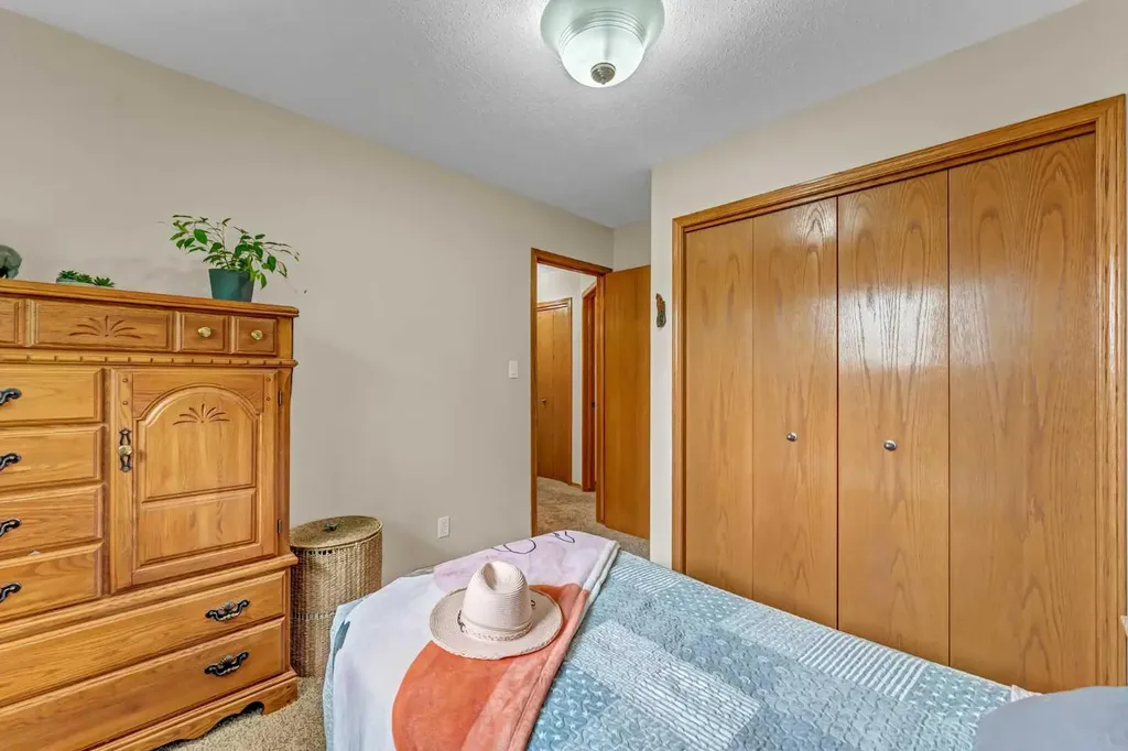 5 - 6219a Highway #3 Rural Cypress County AB T0J 2P0