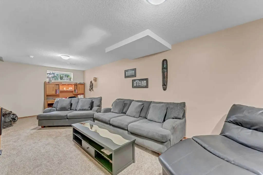 5 - 6219a Highway #3 Rural Cypress County AB T0J 2P0
